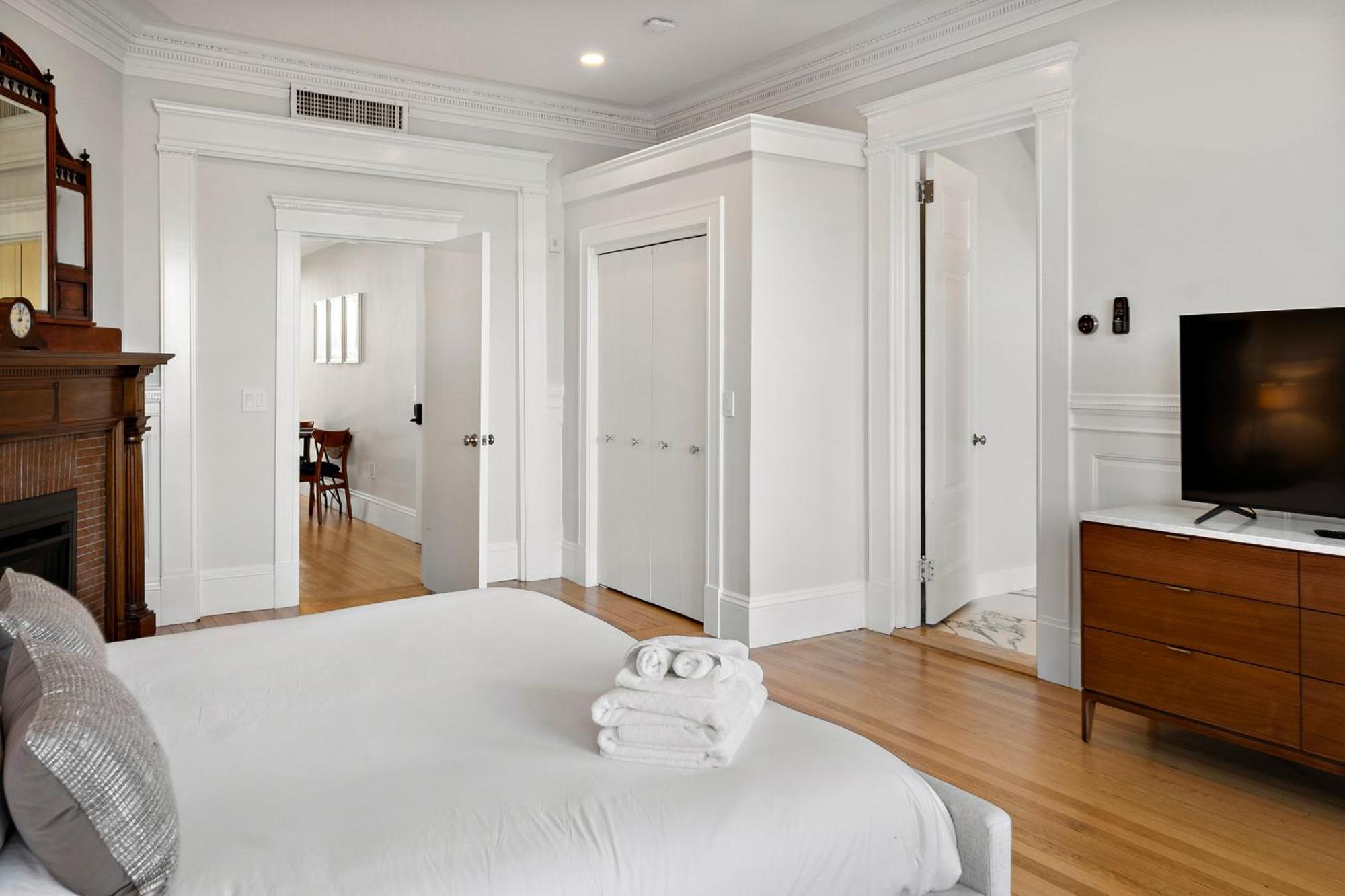 Charlesgate Suites Boston Extérieur photo