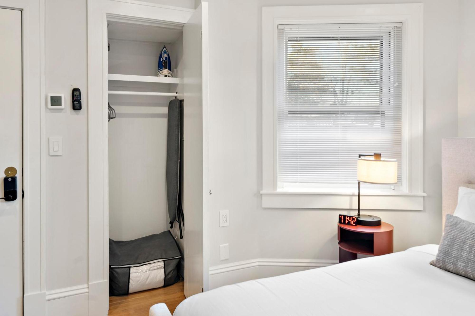 Charlesgate Suites Boston Extérieur photo